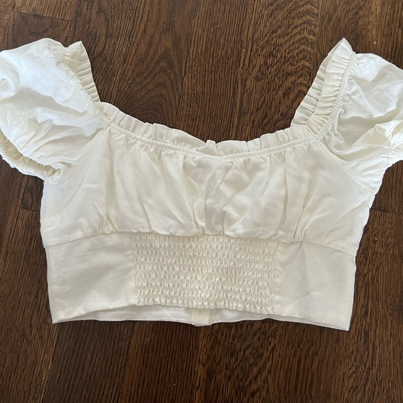 H&M Cream Button Down Crop Top - Picture 4 of 4